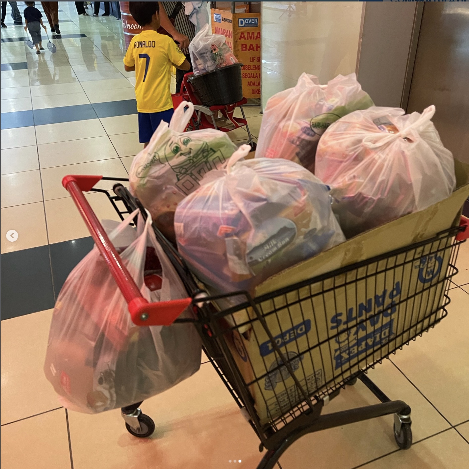 Borneo Dental Centre flood relief mission at Kg Rangalau Lama